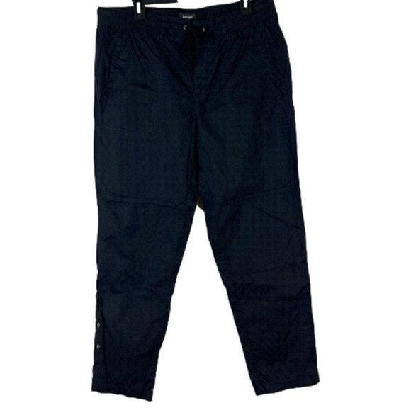 Lord & Taylor Black Lightweight pants black size large - Picture 1 of 8